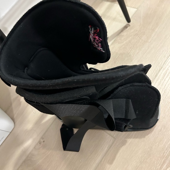 Medical Boot - Picture 3 of 3